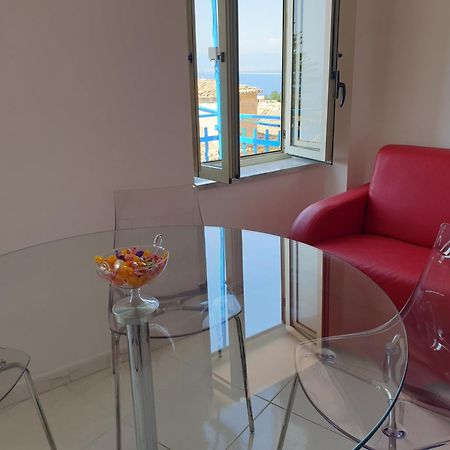 "Lo Studiolo" Apartment Pizzo  Exterior foto