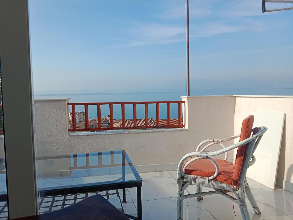 "Lo Studiolo" Apartment Pizzo  Exterior foto