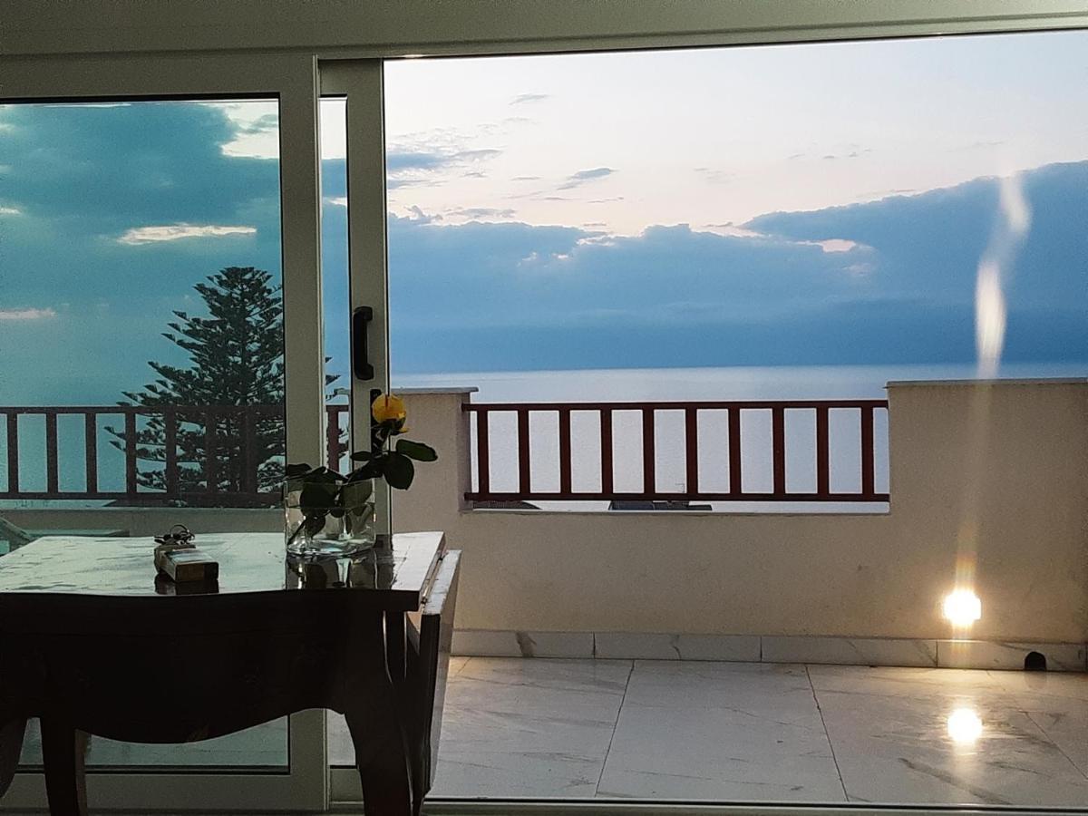 "Lo Studiolo" Apartment Pizzo  Exterior foto